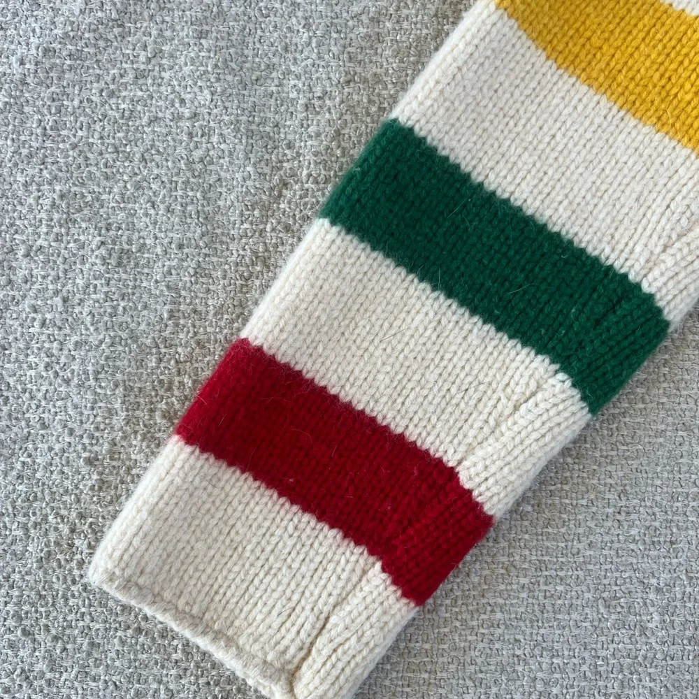 Liz Claiborne Vtg lambs wool blend tie waist sweater, Hudson Bay stripe design - Picture 10 of 16